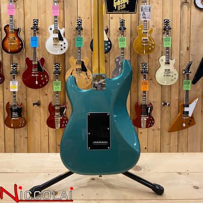 Fender American Professional Classic Stratocaster HSS, Rosewood Fingerboard, Faded Sherwood Green Metallic image 13