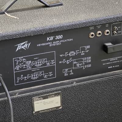 Peavey KB300 BW 300-Watt 1x15" Keyboard Amplification System with Horn 1980s - Black image 3
