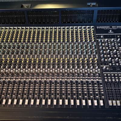 Behringer Eurodesk MX9000 2006 image 1
