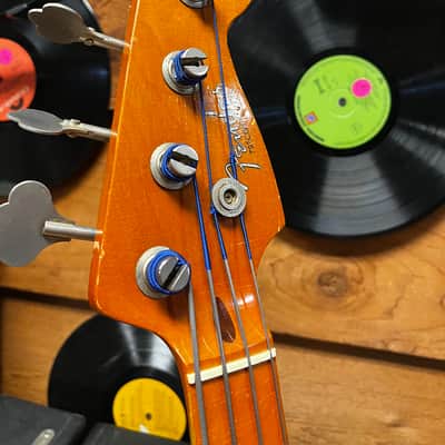 Fender American Vintage '57 Precision Bass 1990 - 1999 - 2-Color Sunburst image 3