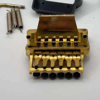 Yamaha SE1212A RM Pro Tremolo Assembly 1990’s - Gold image 8