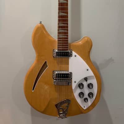 Rickenbacker 360/12 2002 - Mapleglo image 1