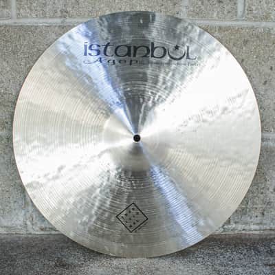 Istanbul Agop 18" Traditional Dark Crash image 1
