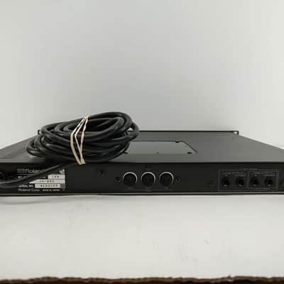 Roland JV-880 Multi Timbral Synthesizer Module 1992 - 1996 - Black image 6