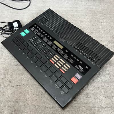 Yamaha RX5 Vintage 1980s Drum Machine