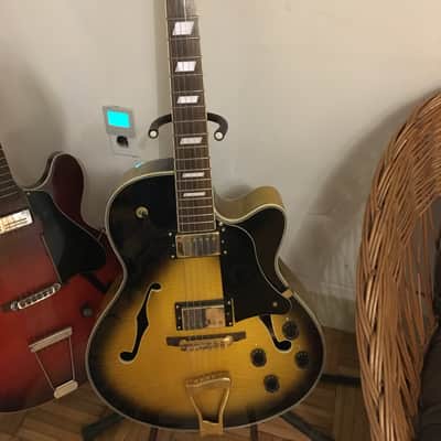 Johnson Hollowbody Electric Guitar 2000 Light Sunburst image 1