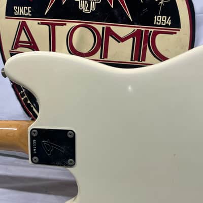 Fender Mustang 1967 Electric Guitar - Non-Original Neck Pickup image 13