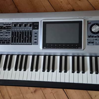 Roland Fantom G8 Workstation Synth Digi Piano image 2