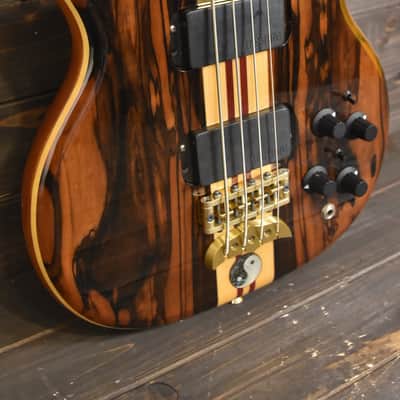 Alembic Stanley Clarke Signature Deluxe short scale 4 string Bass Macassar Ebony - VIDEO DEMO image 13