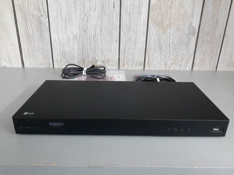 LG Ultra HD Blu Ray UP875 - Used image 1