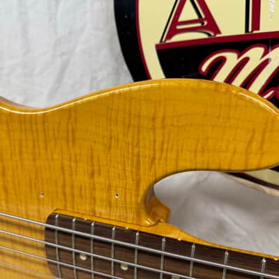 Fender Jazz Bass 4-string J-Bass - photo - Foto Flame - MIJ Made In Japan 1994 - 1995 image 2
