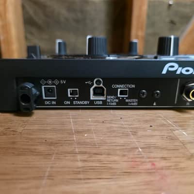 Pioneer RMX-1000 Professional Performance DJ effector & sampler - Black image 10