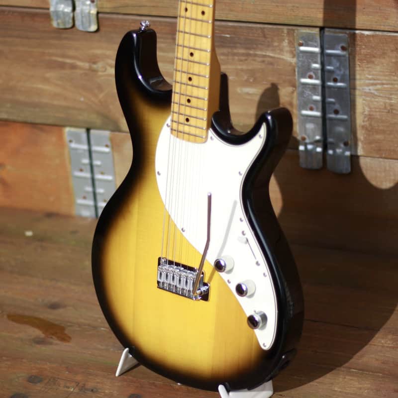 Line6 Variax 600 - Sunburst image 1