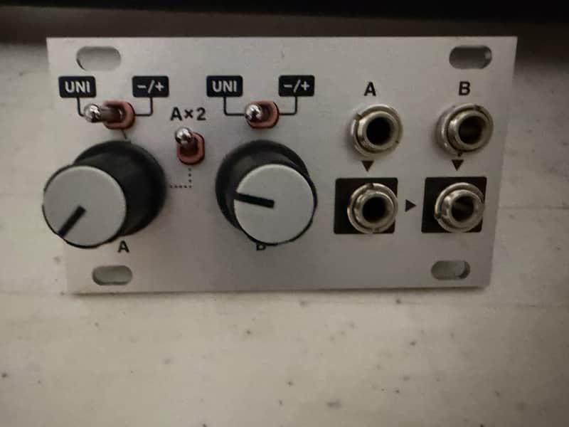 Intellijel Duatt 1U Dual Attenuator / Mixer Eurorack Synth Module 2020 - Present - White image 1