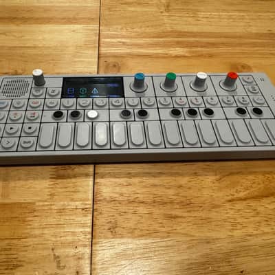 Teenage Engineering OP-1 Portable Synthesizer Workstation 2011 - Present - White image 5