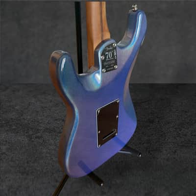 Fender Limited Edition 70th Anniversary Ultra Stratocaster HSS – Amethyst image 14