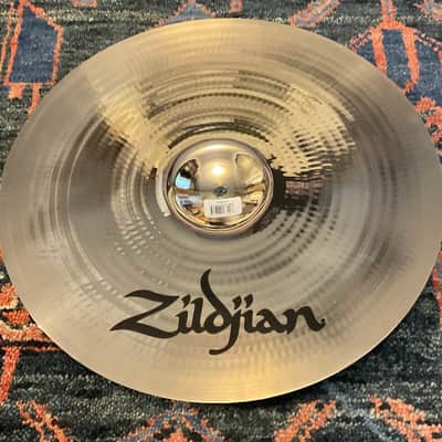 Zildjian 17" A Custom Crash image 5