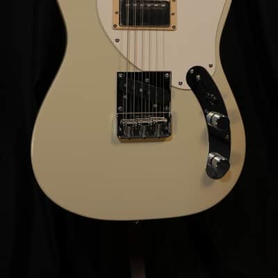 Ibanez FLATV2-MSN Josh Smith Signature 2025 - Present - Mint Sand image 4
