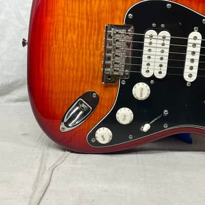 Fender Player Stratocaster HSS Plus Top Electric Guitar image 5