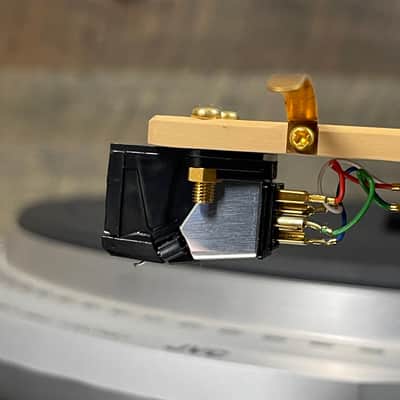 JVC QL-5 Quartz locked direct drive turntable w/Grado cartridge w/original box, manual and packing image 4