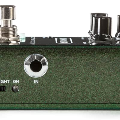 Mint MXR M299 Carbon Copy Mini Analog Delay Guitar Effects Pedal image 2