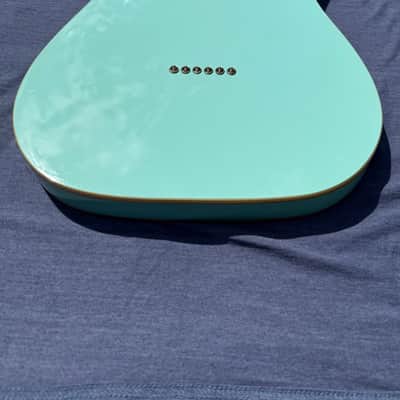 Non-branded product T-Style body 2021-2024 - Clear urethane over daphne blue. image 6