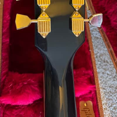 Gibson Les Paul Classic 2018 - Ebony image 15