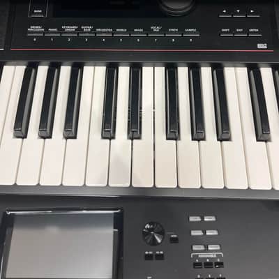 Roland Juno DS61 Synthesizer image 2