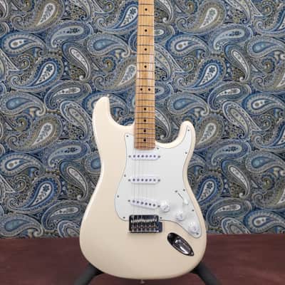 Fender Limited Edition Player II Stratocaster Roasted Maple Olympic White image 2