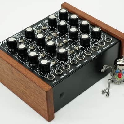 Doepfer Dark Energy MK2 Analog Synthesizer Desktop + Top Zustand + Garantie image 8