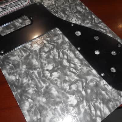 Pickguard For Rickenbacker Bass 4001, Post-1974 - BLACK
