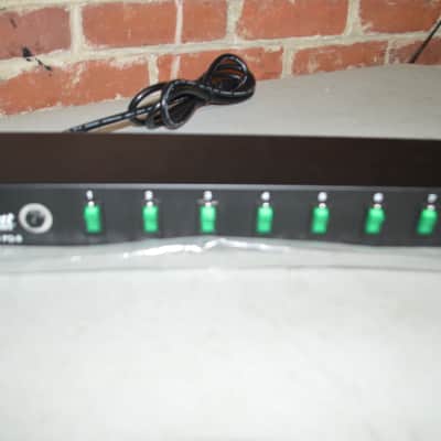Lyte Quest PD-8 8-Port Individually Switched Power Distributor image 2