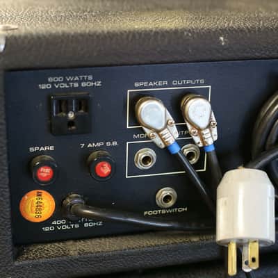 Acoustic 270 Bass Amp and 201 Cab image 6