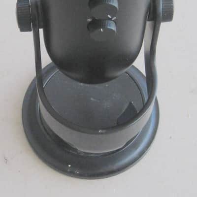 Blue Yeti Microphone 2020s - Black image 1