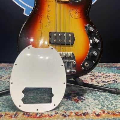 Tom Hamilton's Aerosmith, 1977 Music Man Stingray Bass, SIGNED! PLUS "Hamilton" NY Islanders NHL Jersey! AUTHENTICATED!  (TH2 #8) image 12