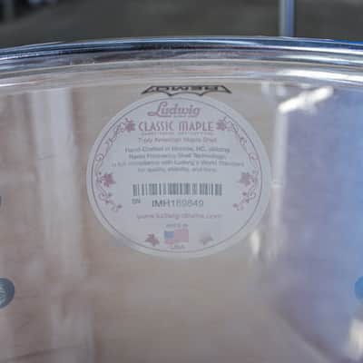 Ludwig Classic Maple Blue Sparkle Fab 3 Piece Kit image 16