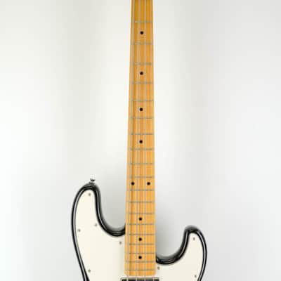 Fender Modern Player Telecaster Bass 2-Color Sunburst image 2