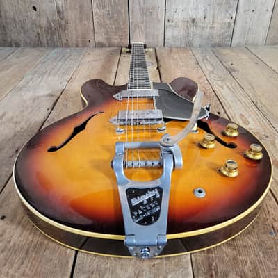 Gibson ES-330 with Factory Bigsby - All Original 1966 - Sunburst image 8