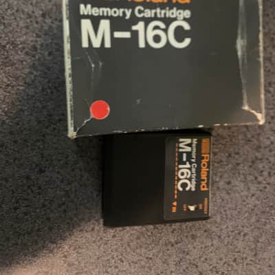 Roland M-16C Memory Cartridge for TR-707, TR-727, TR-909, JX-3P, JX-8P, JX-10 image 2