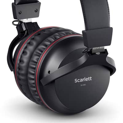 Focusrite Scarlett Solo Studio 4th Gen Recording Interface+Mic+Pop Fillter+Cable image 7