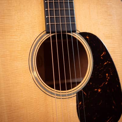 2025 Martin D-18 Standard Series – Natural image 8