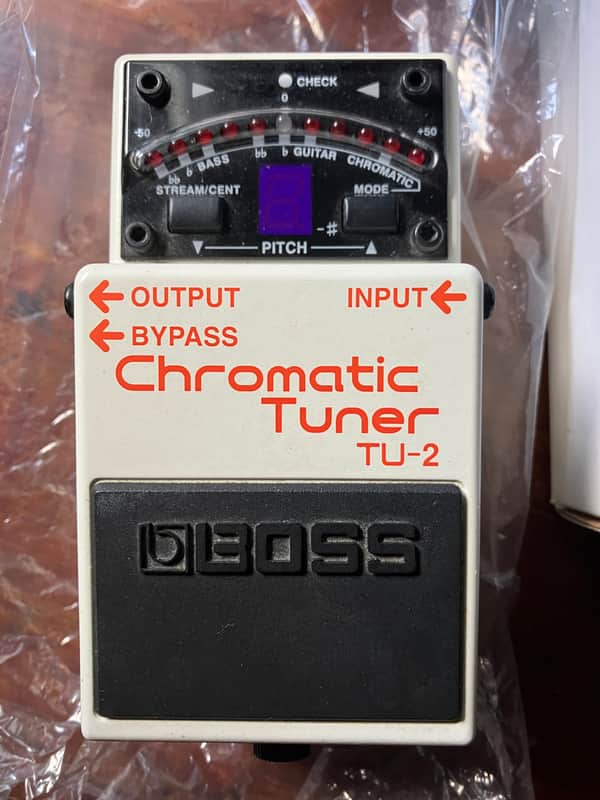 Boss TU-2 Chromatic Tuner (Dark Gray Label) 1998 - 2009 - White image 1