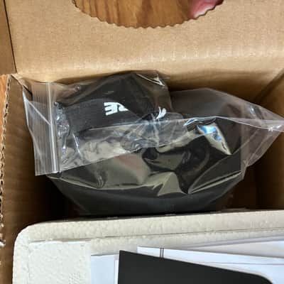 Shure SM7B Cardioid Dynamic Microphone 2001 - Present - Black image 5