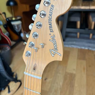Fender American Performer Stratocaster HSS with Maple Fretboard 2018 - Present - Satin Surf Green image 11