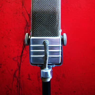 Vintage RARE 1940's Philco / Electro-Voice V-1 Ribbon "Velocity" Microphone with newer stand image 9