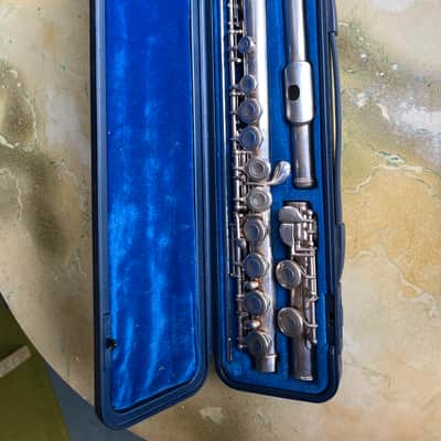 Yamaha Flute 211S image 3