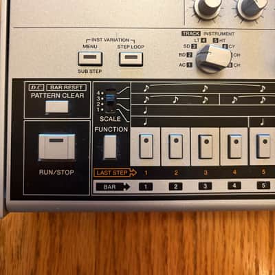 Roland TR-06 Drumatix 2020 - Present - Silver image 2