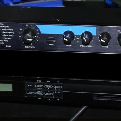 Lot of 2 Rack Units – Korg M3R (partially working) + Lexicon MPX100 (faulty)