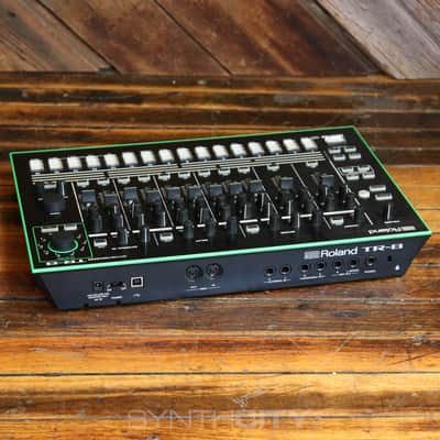 Roland AIRA TR-8 Rhythm Performer Drum Machine 2014 - Present - Black image 3