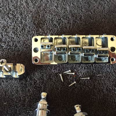 Warwick Streamer 5 String Chrome Hardware Bridge and Tuners image 5